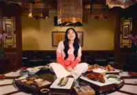 Awkwafina: The Unlikely Cook Explores Culinary Heritage and Self-Discovery Through Food